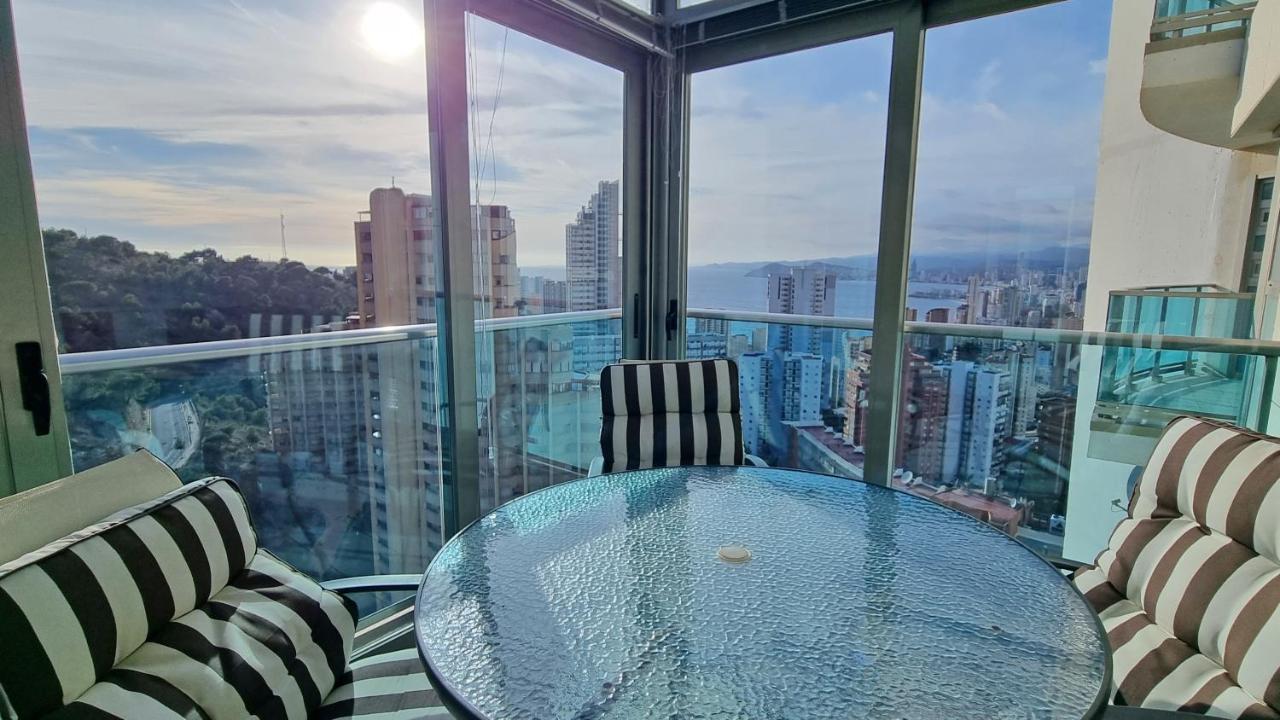 Skyline 14 Large And Sunny All-Day Balcony With Stunning Sea Views Benidorm Eksteriør billede